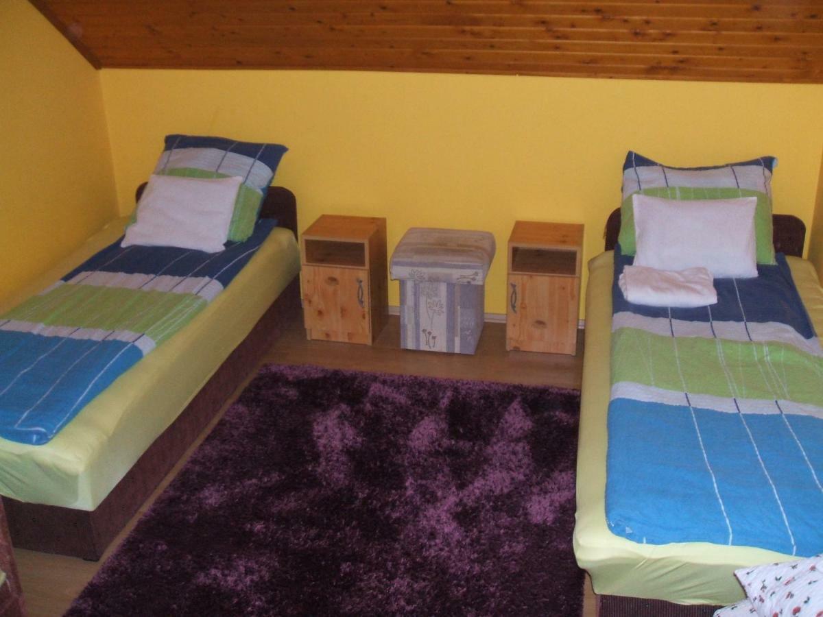 To Vendeghaz Hotel Debrecen Exterior photo